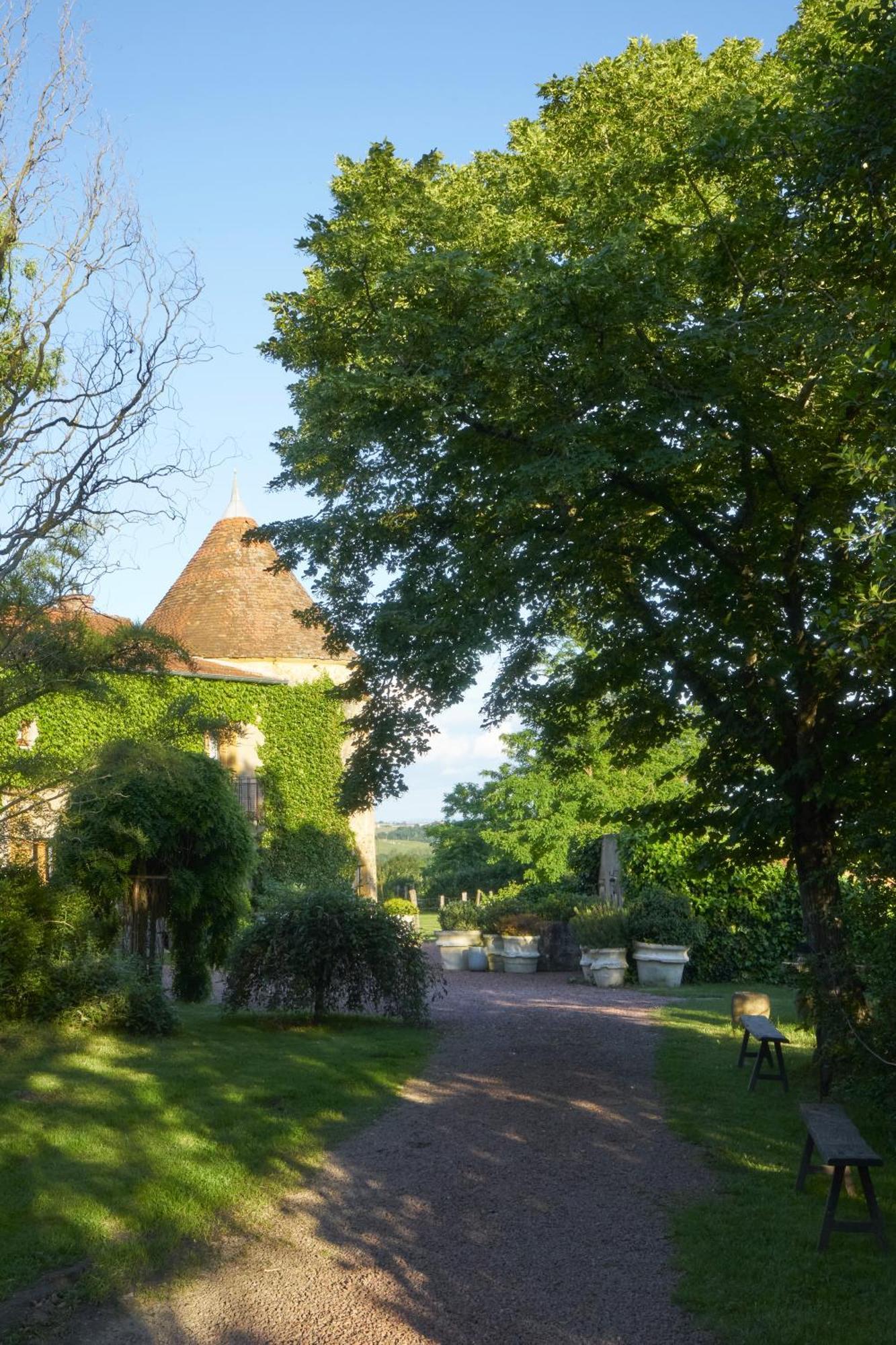 Hotel La Colline Du Colombier Iguerande Exterior foto